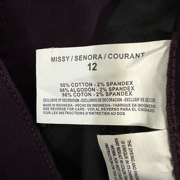 Gloria Vanderbilt Amanda Jeans - Picture 9 of 9